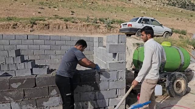 Magnificent return: Mojtaba surprised his wife in the best possible way