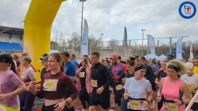 ГБУЗ «Островская МБ» за здоровый образ жизни: главный врач принял участие в Псковском марафоне