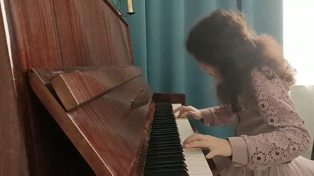 "FREE AND EASY". Композитор: М.ШМИТЦ. Исполнитель: Цуркану Бьянка.