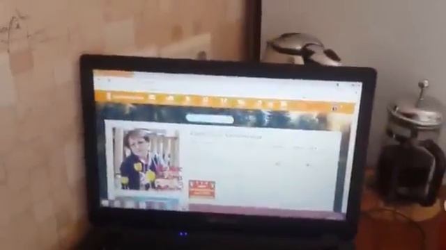 3о ооо тенге сняла с банкомата. пеку пирог. работаю ДОМА!!!