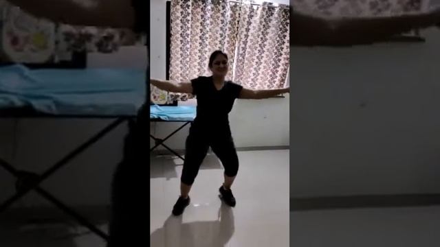 zumba / dance on Jaanu Meri Jaan and Aaj kal tere mere pyar ke
