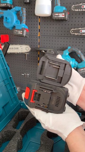 Набор секатор TOOLYARD SK-2130K и Цепная пила TOOLYARD CS-621