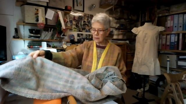 Wear Your Weaving, cutting off my fabric   Made with Clipchamp