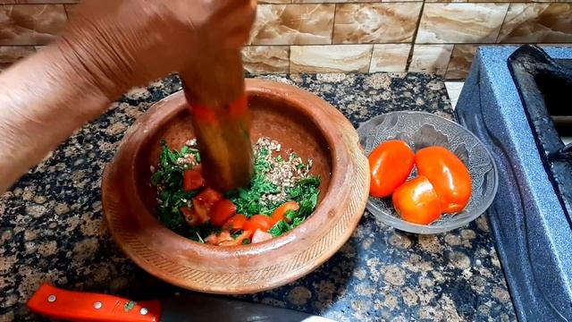 Anar Dana Aur Pudina Ki Chatni Recipe.Healthy Chatni By Maria Ansari. Maria Anasari Food Secrets .