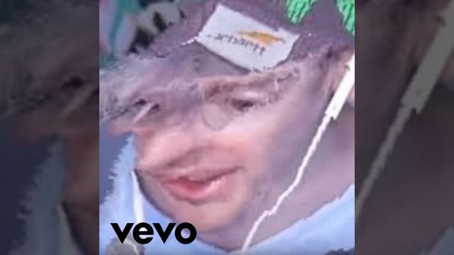Flamingo sings ULTIMATE PIGGY SONG/I JUST WANNA GET THE KEY KEY KEY (AI Cover)