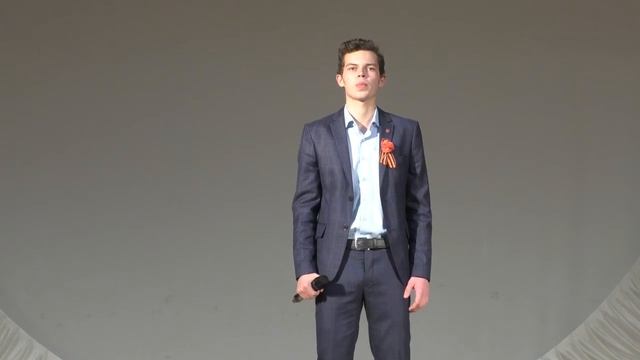 "В едином строю" исп. Денис Шлыков
