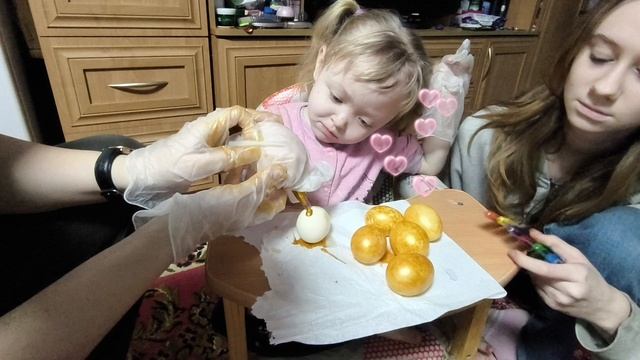 Вот так мы готовились к Пасхе! Василиса особенный ребенок, у неё редкая болезнь синдром синдром МОБ