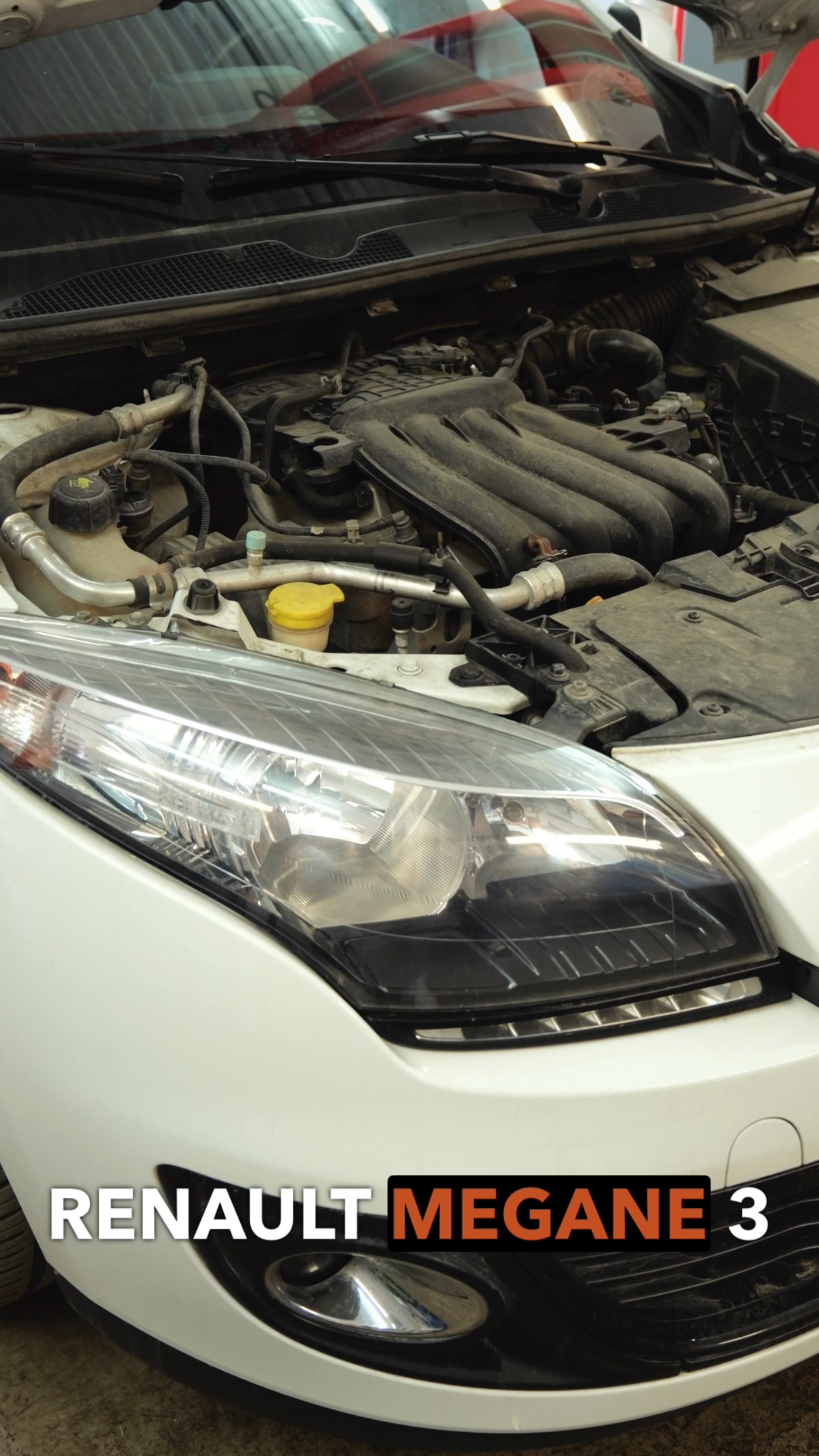 Renault Megane III, 2014 г., 53000 км. (Полная версия)
Замена масла в вариаторе.