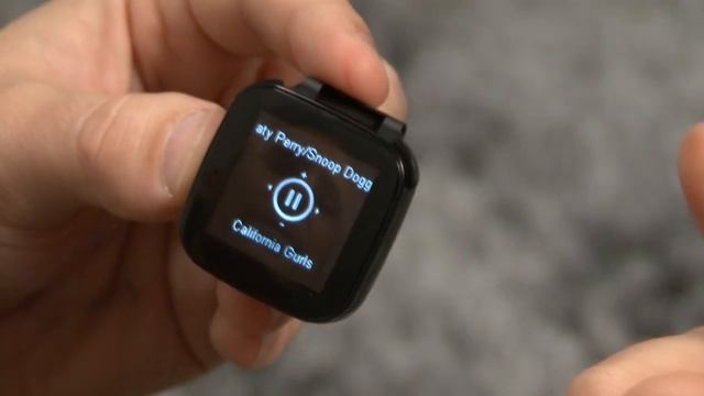 Sony Ericsson LiveView™
