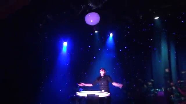Air bubbles show