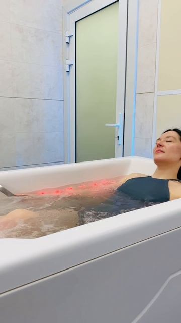 Аэрогидромассаж: релакс и польза! 💆♀️💦