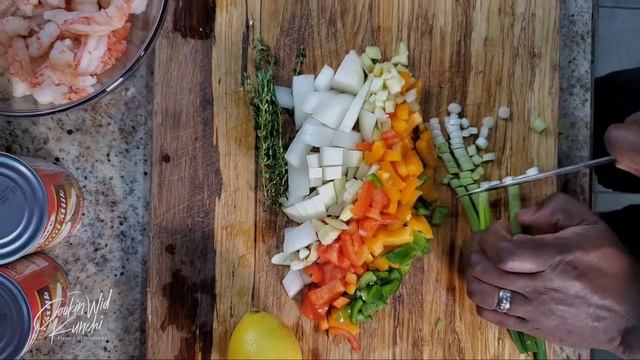 BEST JAMAICAN CURRY SHRIMP:  Quick and easy Curry Shrimp.