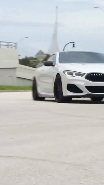 BMW M8 850i