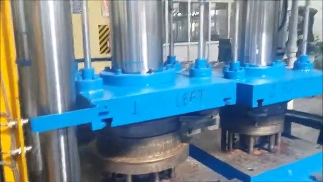 Flowmech Make hydraulic Deep Drawing Press with Die Cushion 200 Tons capacity