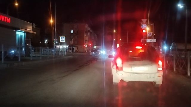 Опять Авария на жилплощадке.