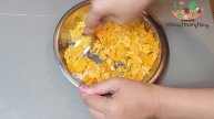 SALTED EGG YOLK PRAWNS ( must try! yummy)