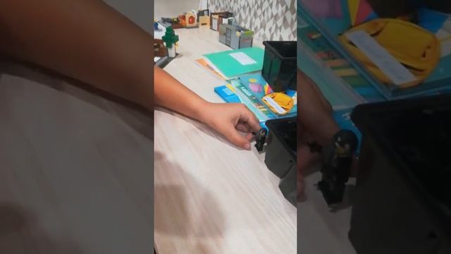 Как собрать два сталкера из лего