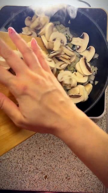 Рецепт сливочной картошки с грибами #рецепты #еда