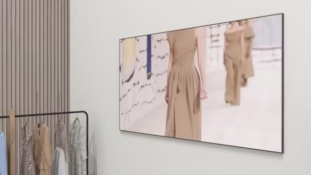 Ультратонкий настенный рекламный экран Vormatic с повышенной яркостью