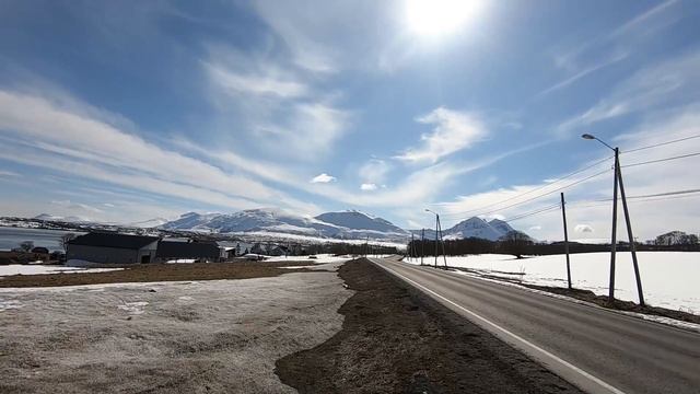 Vlog 10 maja 2020 - Co z wirusem i pandemią? Ile trwa zima w Tromso? Oględziny Audi 100 C1.
