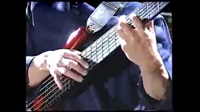 BASS SOLO SALSA :