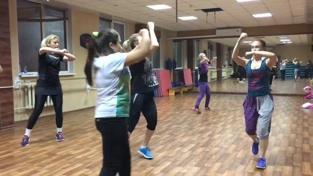 Zumba, Family sport, cumbia