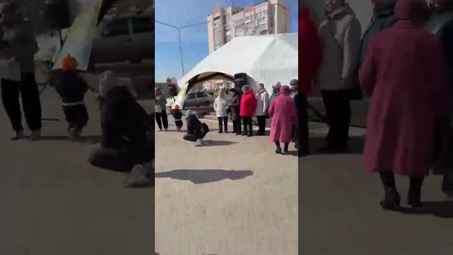 С Днём космонавтики