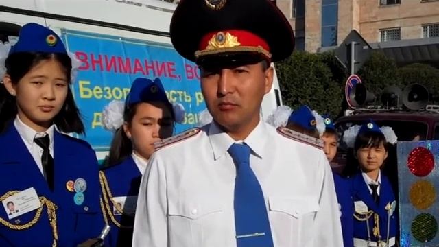 Разводка полицейскийх и Носа Носа про дороги