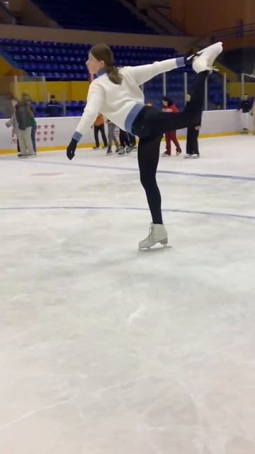 ⛸️🤍 #figureskating #фигуристка #фигурноекатание