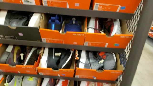 Nike Outlet And Mall Vlog