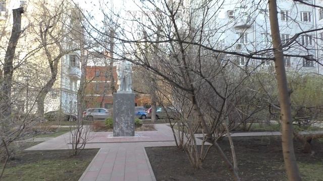 МОСКВА. Улица  Климашкина. ЛЕНИН, КОТОРЫЙ РАНЬШЕ БЫЛ СТАЛИНЫМ.