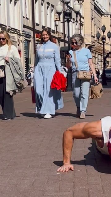 Угадай по реакции, чью пенсию я сп**дил))