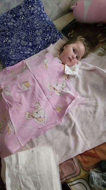 балуется принцесса, удобно на папином месте 😌💪👸🙂#евасма1 #папасаша