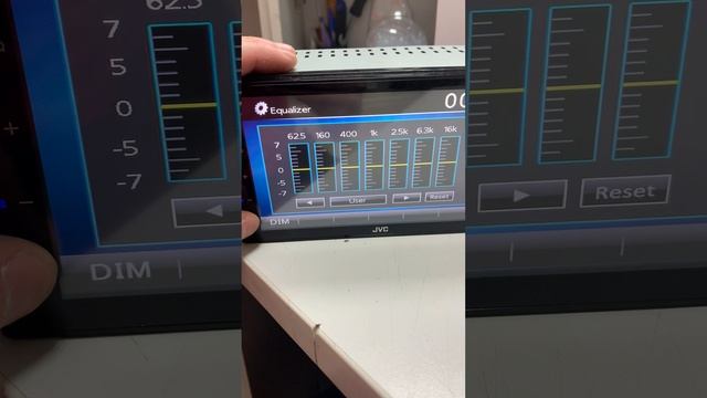 2-din JVC