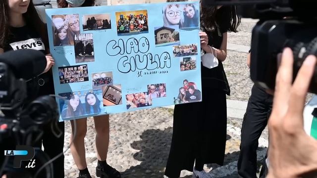 Samarate - L'addio a Giulia e Stefania