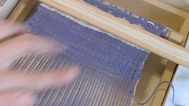 Grain line for beginners - warp, weft, bias (why do my clothes twist?)
