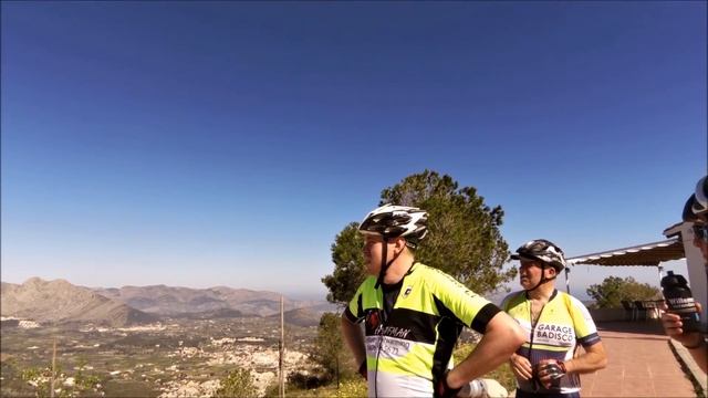 Calpe 2017 - Dag 2 : Schijfremmen in de afdaling van Coll de Rates ...