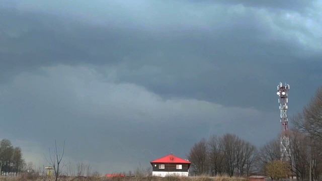 Молния в замедленном действии( как вам?)