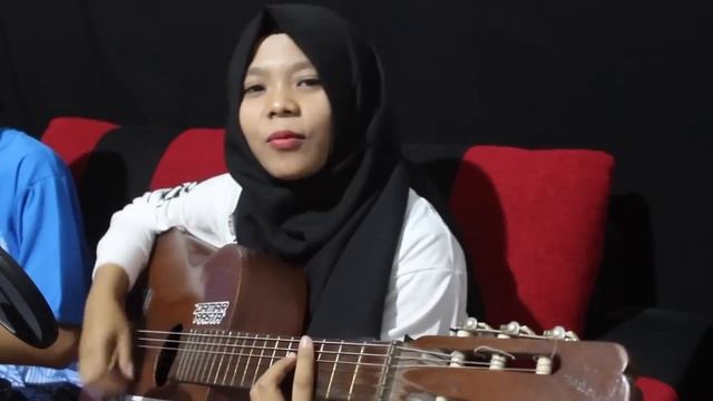 [ HOT ] Luis Fonsi ft  Daddy Yankee   Despacito Cover by Fera ORIGINAL MUSIC