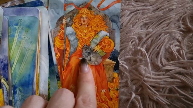 ДОМАШНИЙ ВЛОГ: первый день дома, новая колода таро, уборка
