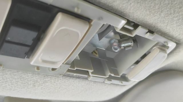 Замена ламп в салоне на BYD F3