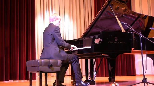 Muse 2014 Overall Winner: Andrey Dubov, piano