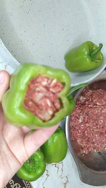 Очень вкусный ФАРШИРОВАННЫЙ ПЕРЕЦ по-турецки/ Biber dolması #shorts #простовкусно