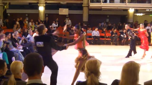 Blackpool 2011 Cha-cha-cha-2 -- Stas & Nastia