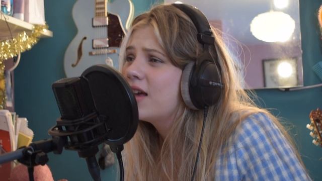Martian's Guide to Chocolate Cake - original song (feat. Julia Haworth)