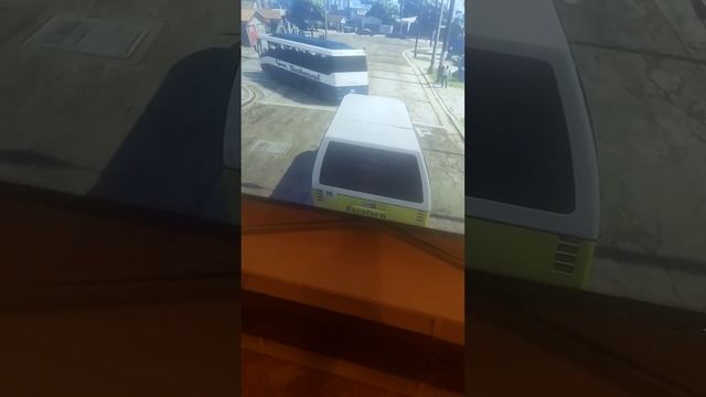 GTA 5 | RIDING THE ESCALERA RENT-A-CAR SHUTTLE/FLYUS SHUTTLE WITH AIRLINE PILOR
