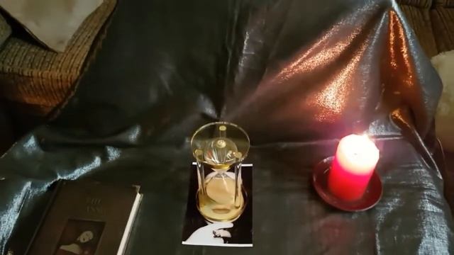 ВРЕМЯ СЛУЖИТ МНЕ  ДАРЮ ВСЕМ  ВЕДЬМИНА ИЗБА ▶️ ИНГА ХОСРОЕВА