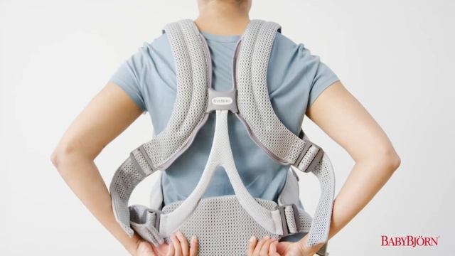 BABYBJÖRN – How to adjust the back support on Baby Carrier Free