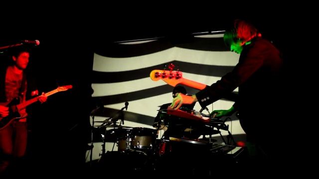 Everything Is Made In China-Held Back Clapping ( 05/11/10 Spb)