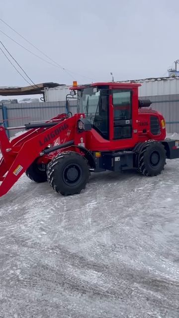 Обзор на фронтальный погрузчик LAIGONG LG926 низкая кабина